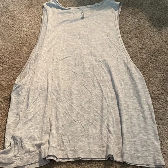 Reebok Gray “Do Your Own Thing” Work out Tank - Picture 3 of 3
